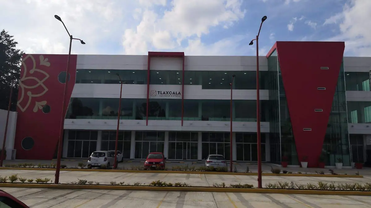 52AB899F-6210-4500-BC95-76B0DC5CF2C3