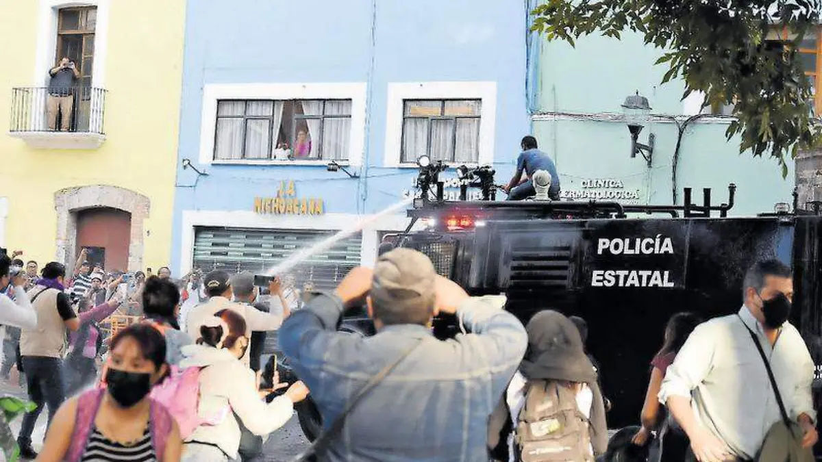 Marcha 8m, feministas (5)