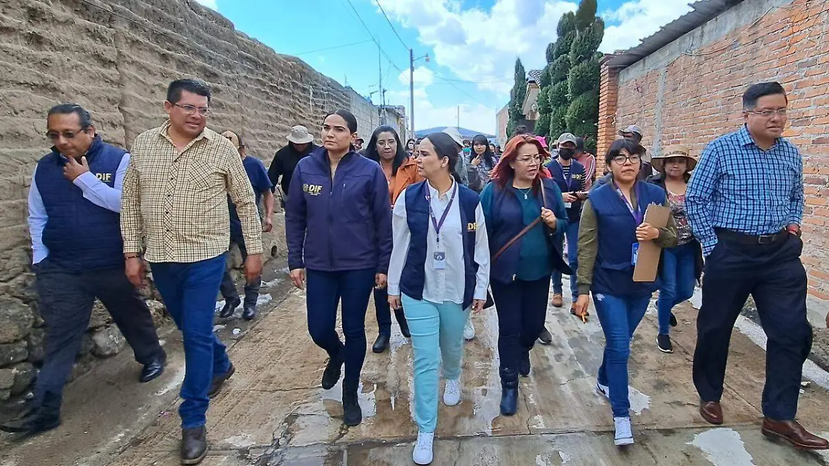 Atiende Sistema Estatal DIF a damnificados por granizada en Calpulalpan 3
