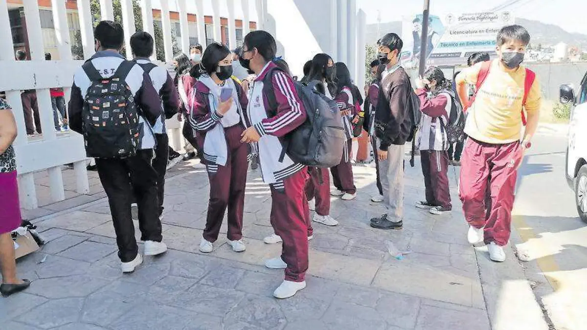 Alumnos, estudiantes, escuela