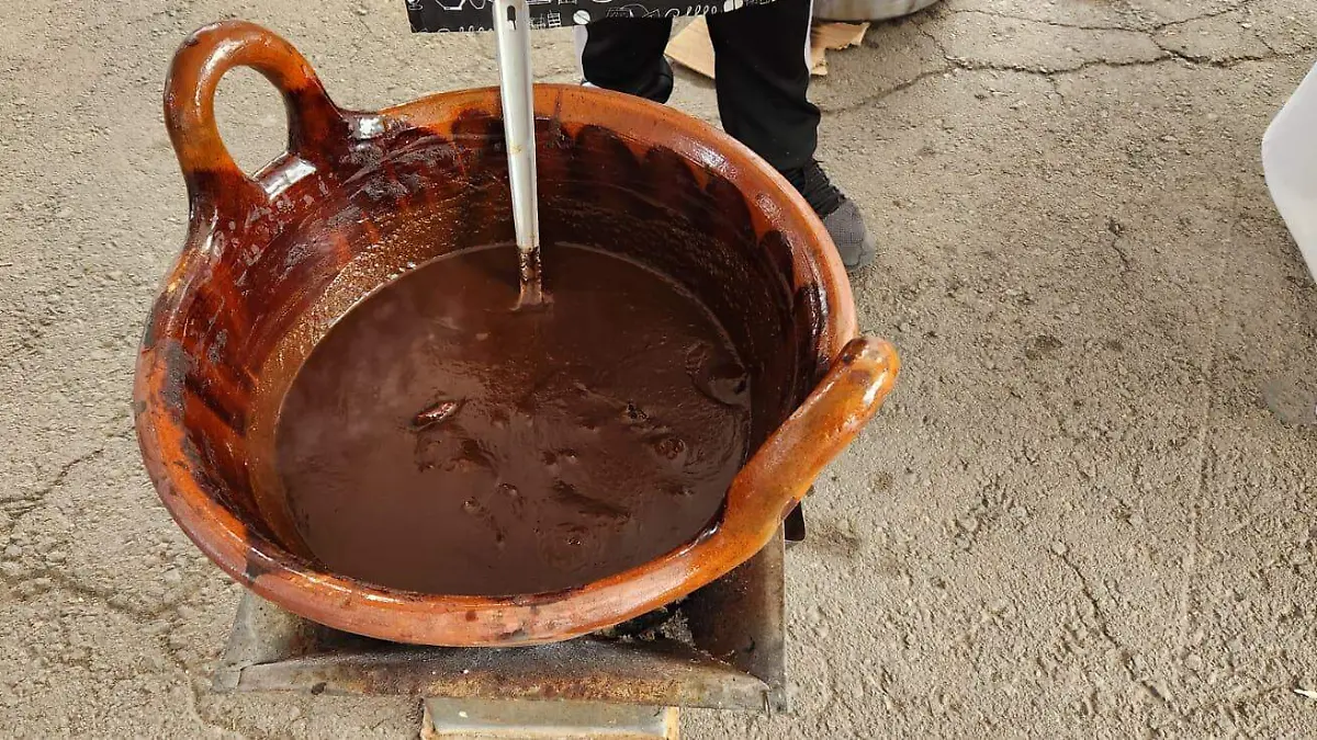 Impulsa DIF estatal a cocineras tradicionales con Festival del Mole 2
