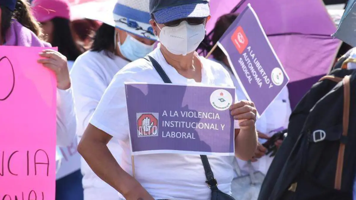 Marcha 8m, feministas (2)