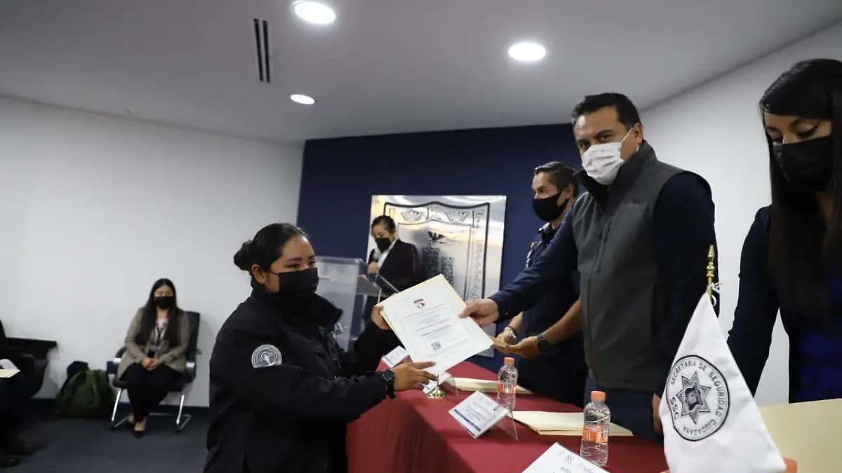 Certificados policías 3