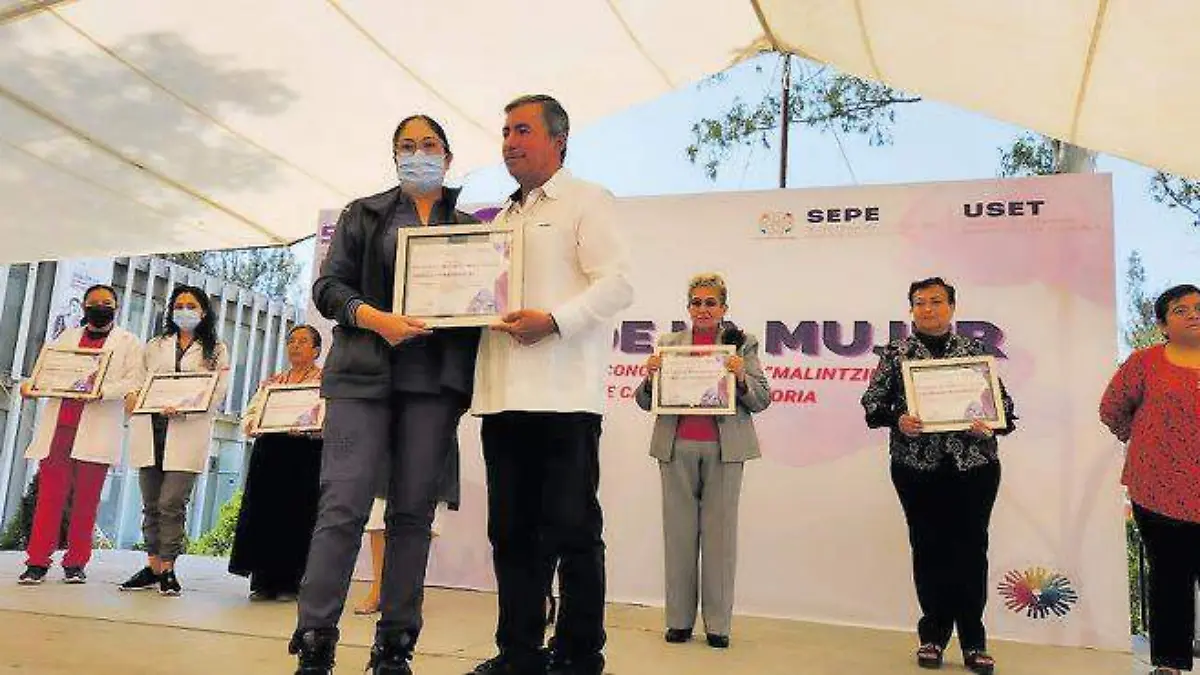 Reconocimiento mujeres