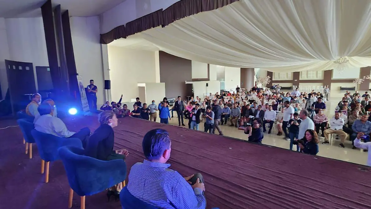 Unidad y reconciliación necesita Morena, afirma senador Ricardo Monreal en Tlaxcala