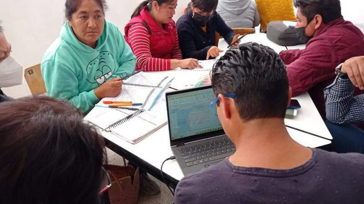 Docentes (2)