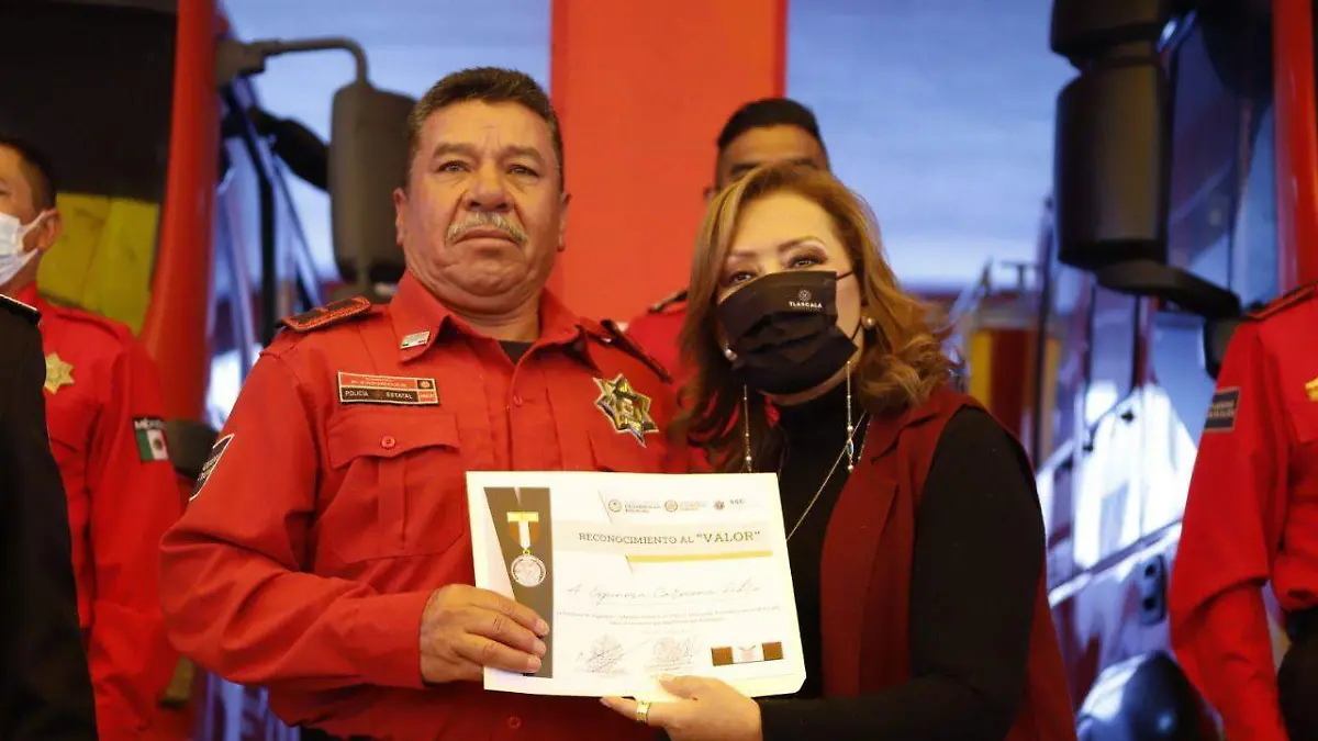 40 aniversario del Heroico Cuerpo de Bomberos 