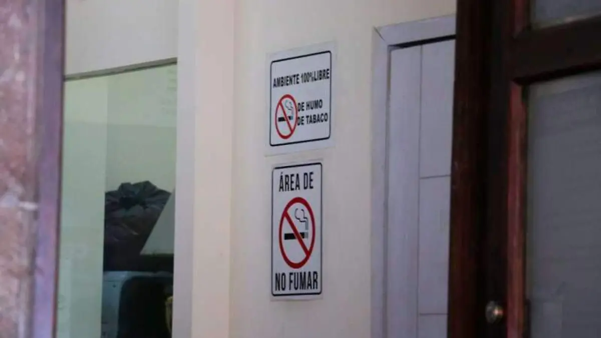 No-fumar,-cigarro