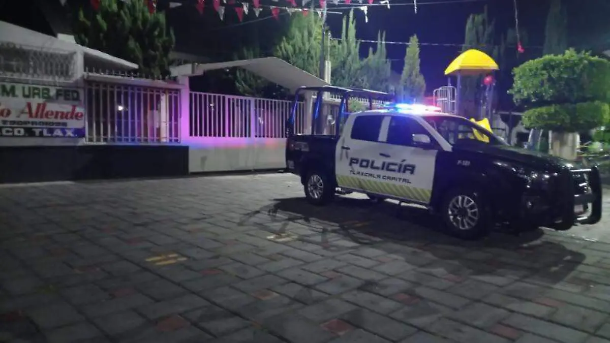 Policía