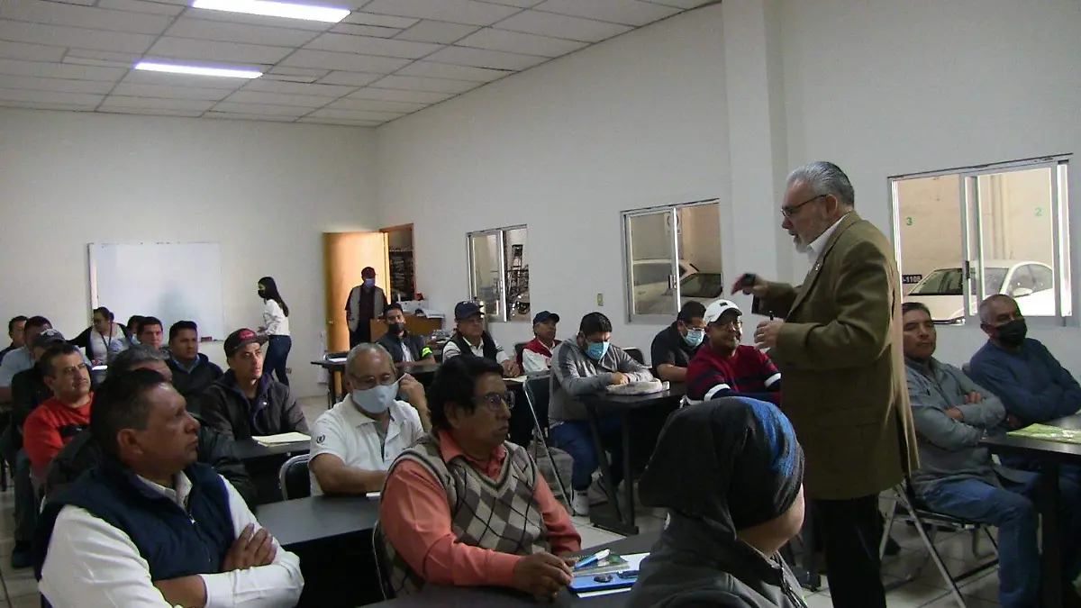 Inició SMyT capacitación para operadores de carga y pasajeros en materia de seguridad