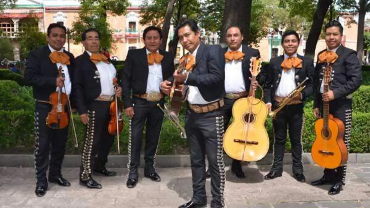 101018-Mariachi-Arriaga