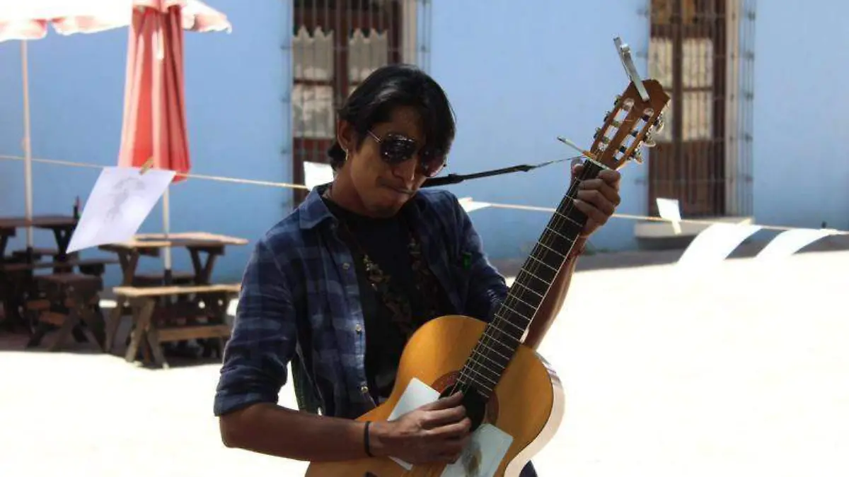 CARLOS NIETO
