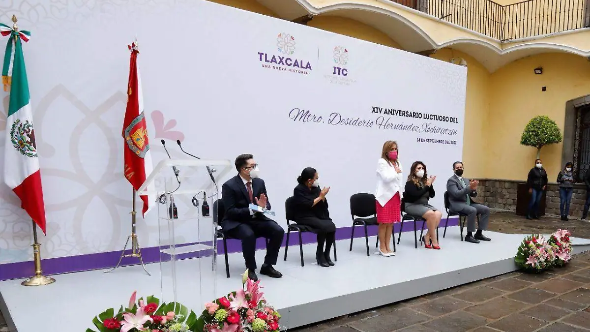 homenaje a Desiderio Hernández