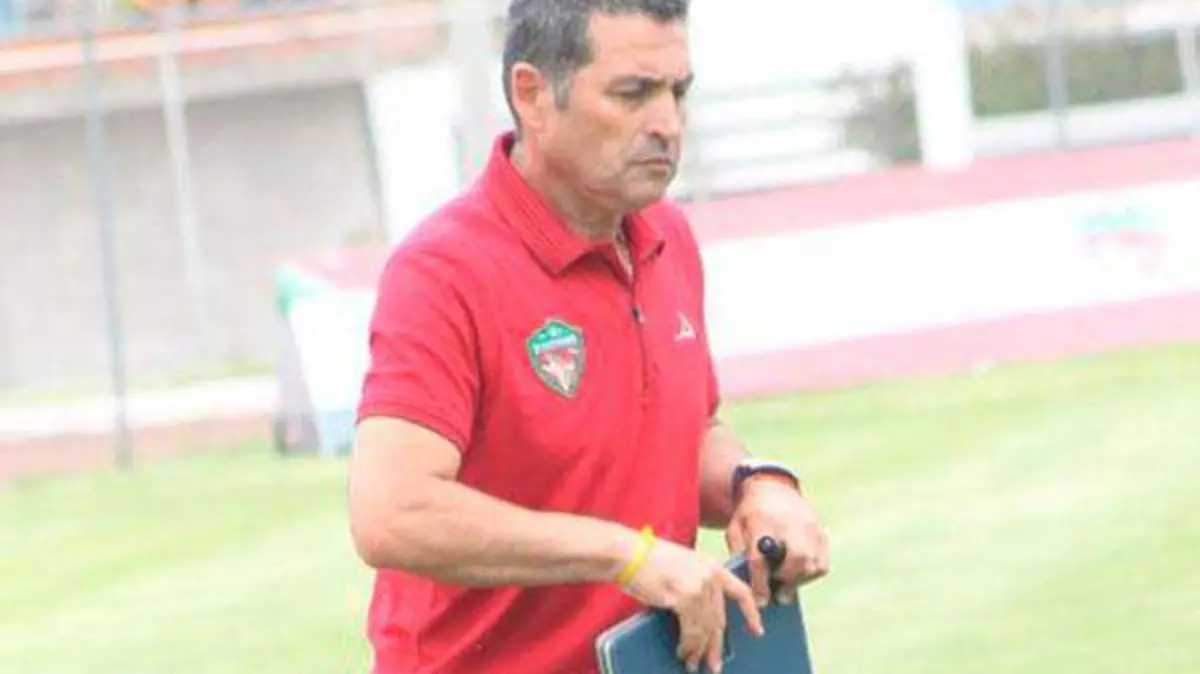 entrenador-coyotes-