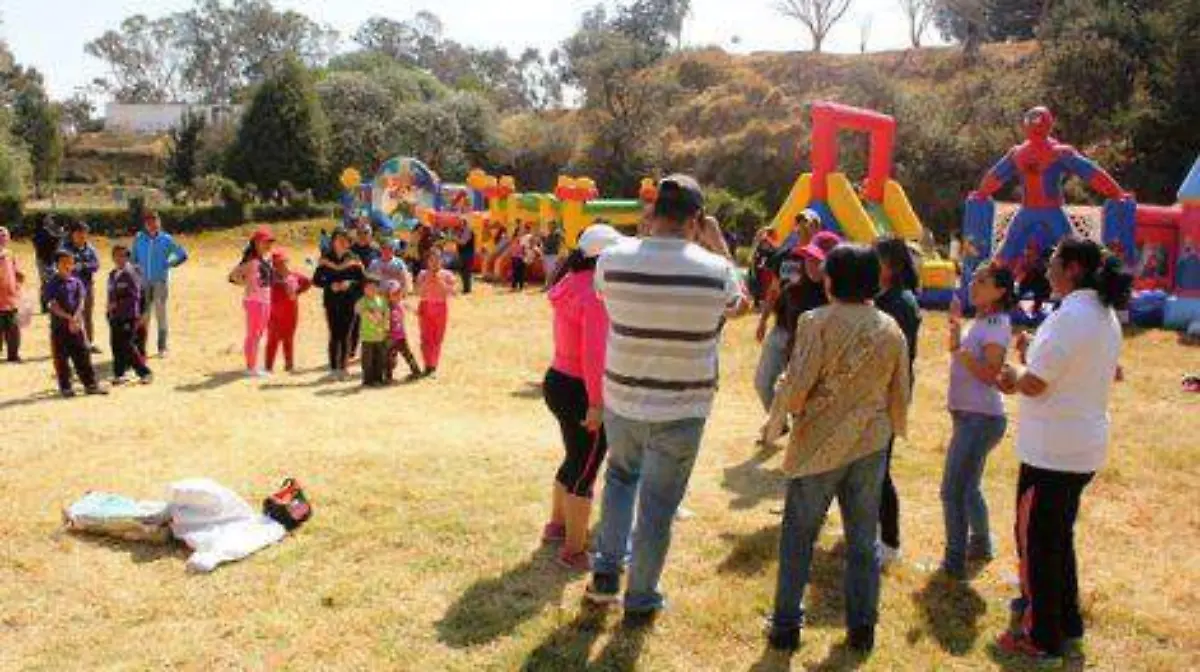 Apetatitlán-Familia-2-471x314