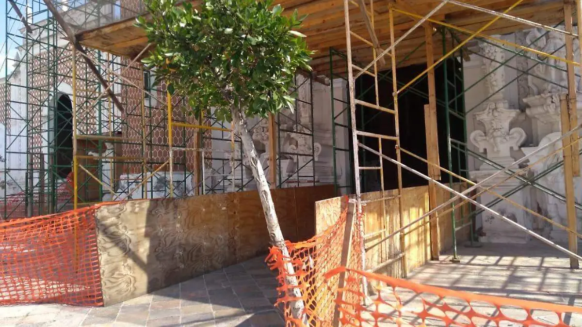 Desde hace aproximadamente  (6)