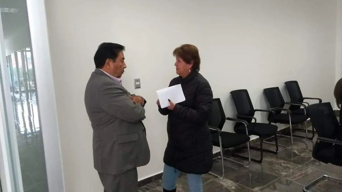 Morena_Joel Molina y Lourdes Montiel