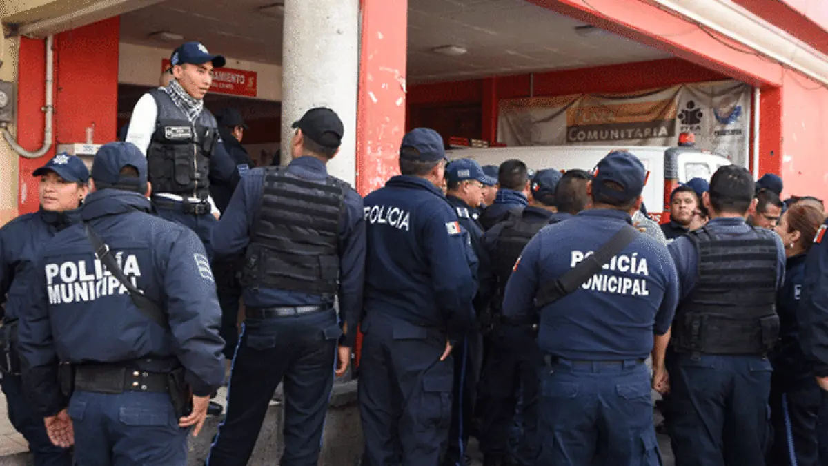 POLICÍAS-3