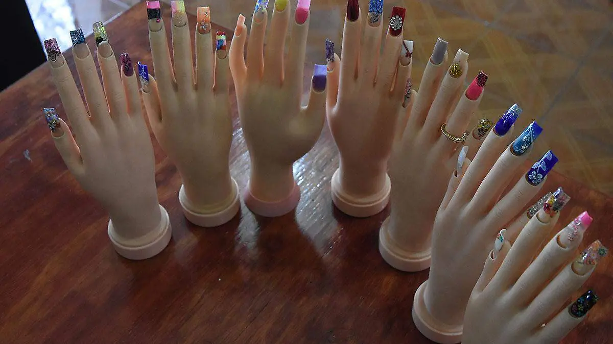 Uñas2