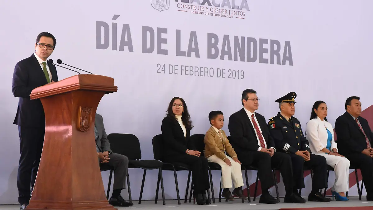 DÍA (9)