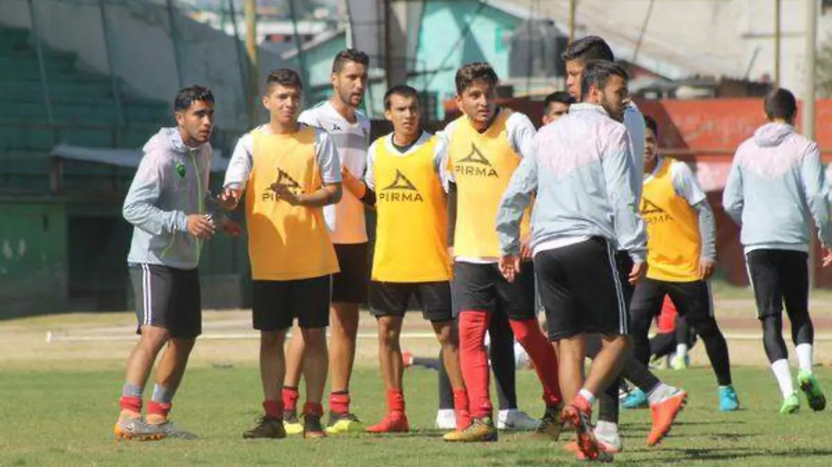 LOS COYOTES 1