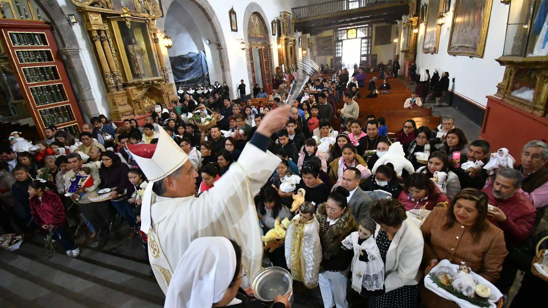 Celebra Obispo la Vida Consagrada  3