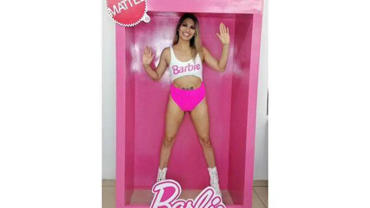 Fiesta-Barbie-1