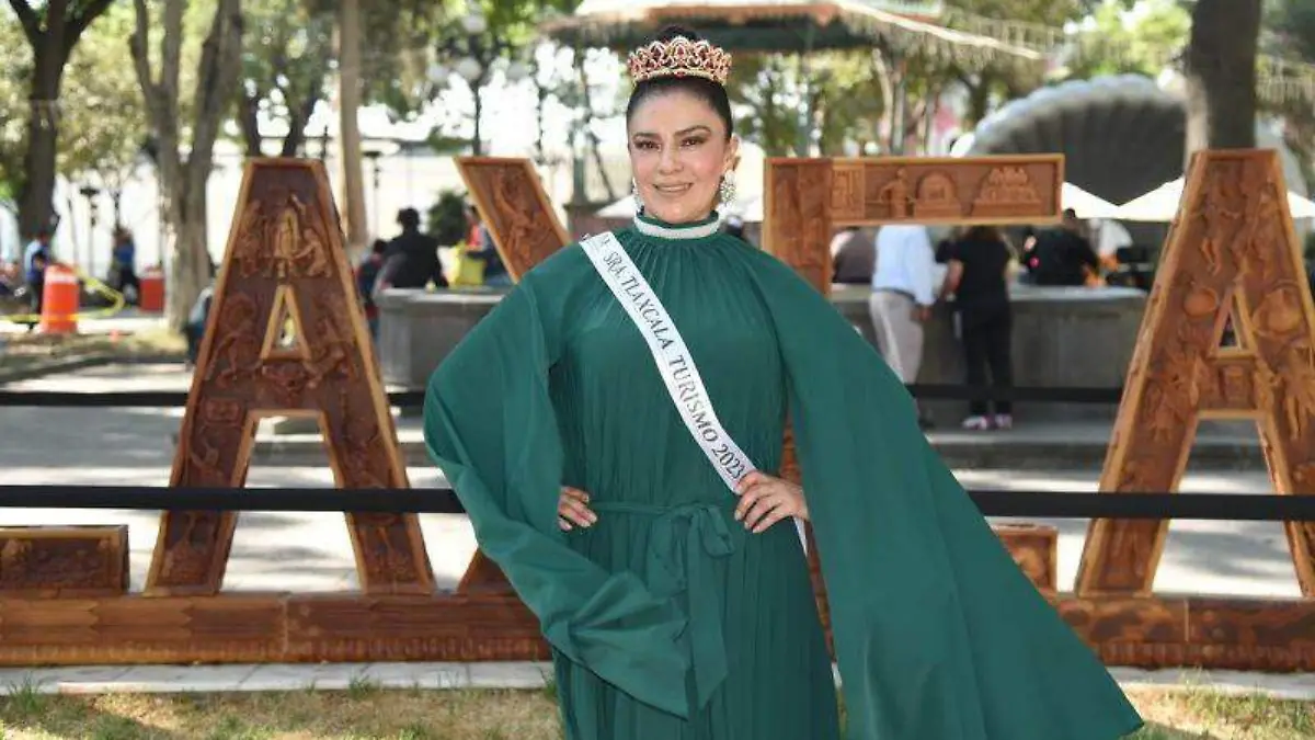 Señora turismo