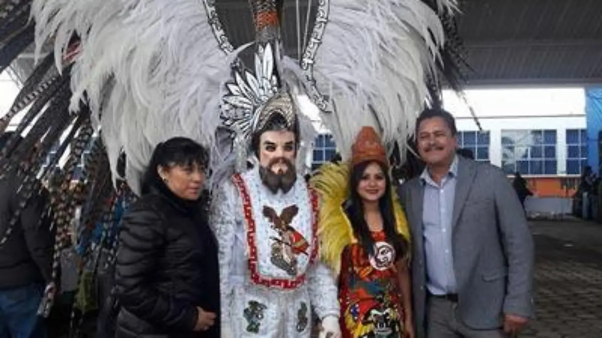 EL-FOLKLORE-Y-LA