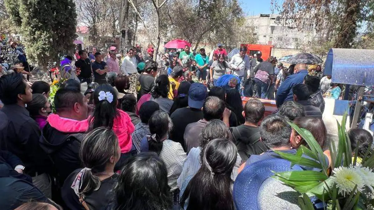 Sepultura Contla (3)