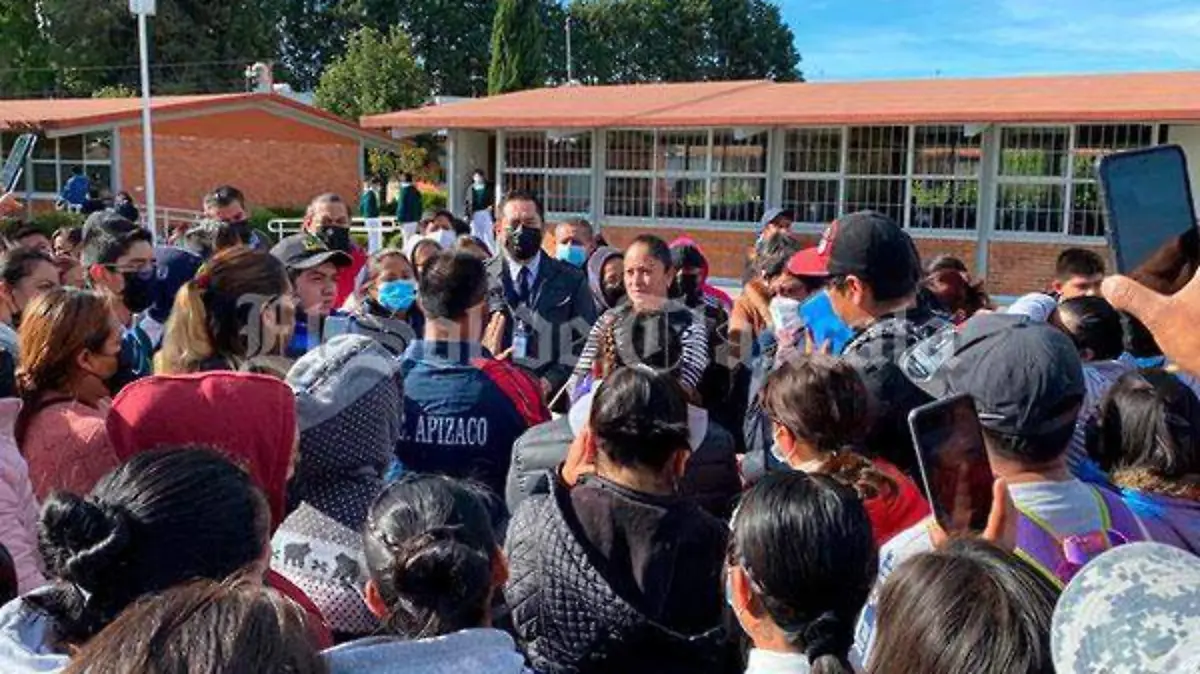 Escuela-santa-cruz-1