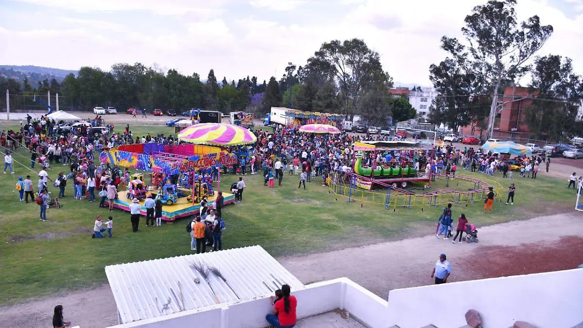 Con magno festejo, celebran en Apetatitlán el Día de la Niña y Niño