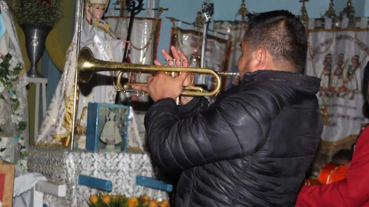 Virgen de la defensa, defensita (2)