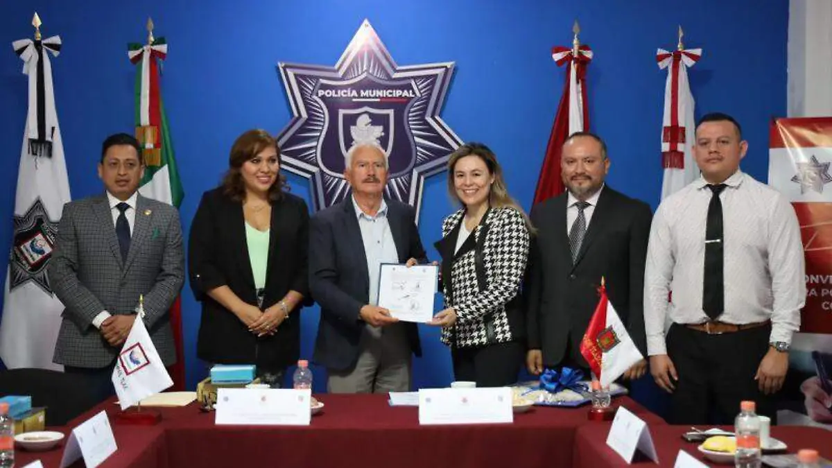 Policías Chiautempan