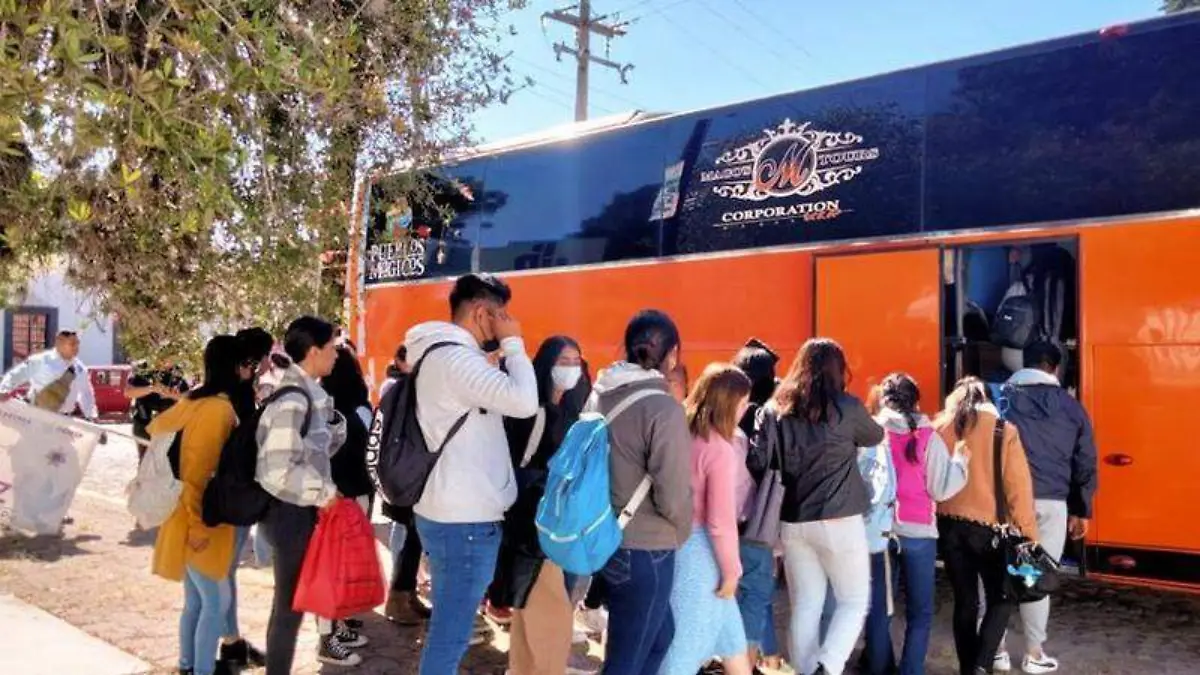 Mujeres Apetatitlán (2)