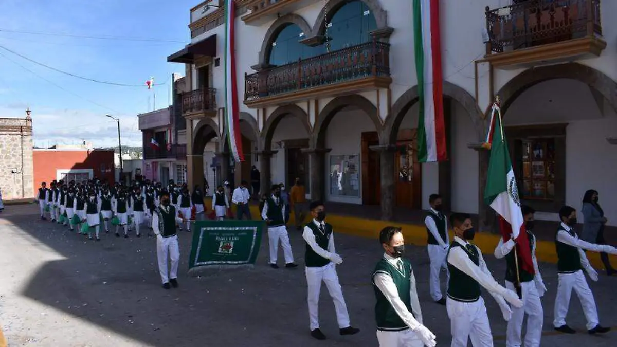 CONTLA DESFILE
