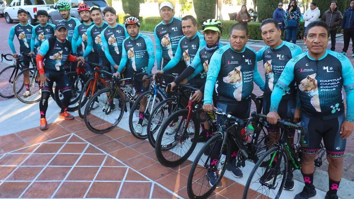 Gobernadora madrina de equipo de ciclismo canela CYCLING team Master líder (6)