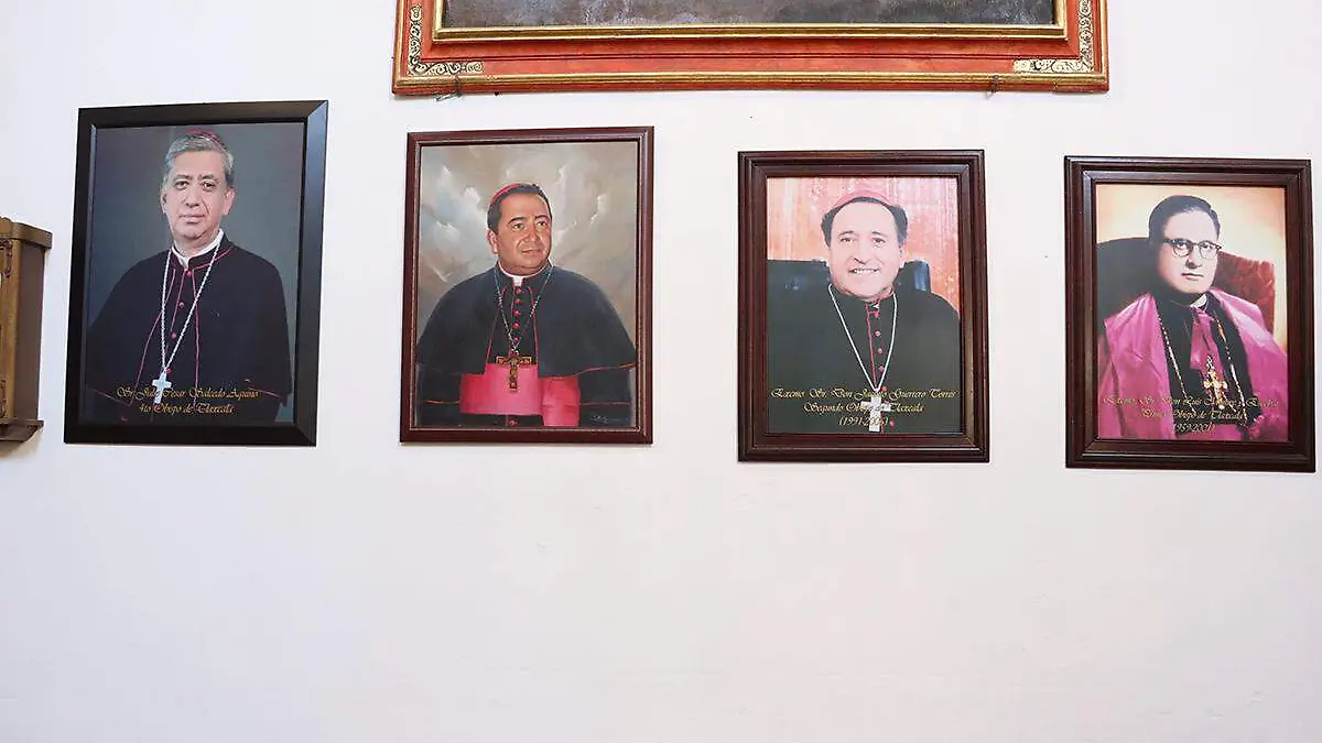 OBISPOS TLAXCALTECAS