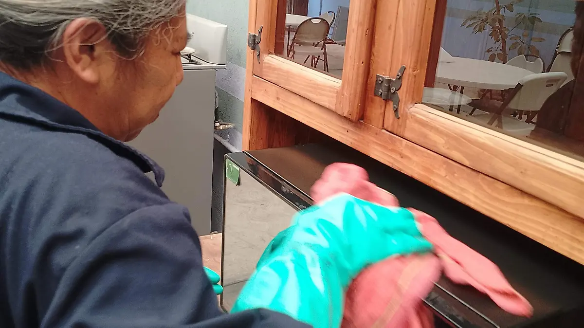 MUJERES TRABAJADORAS