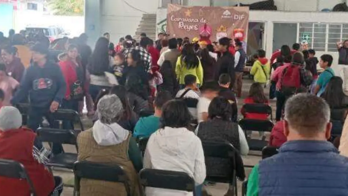 Emtrega juguetes (4)