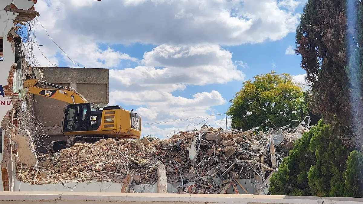 Hospital demolición (6)