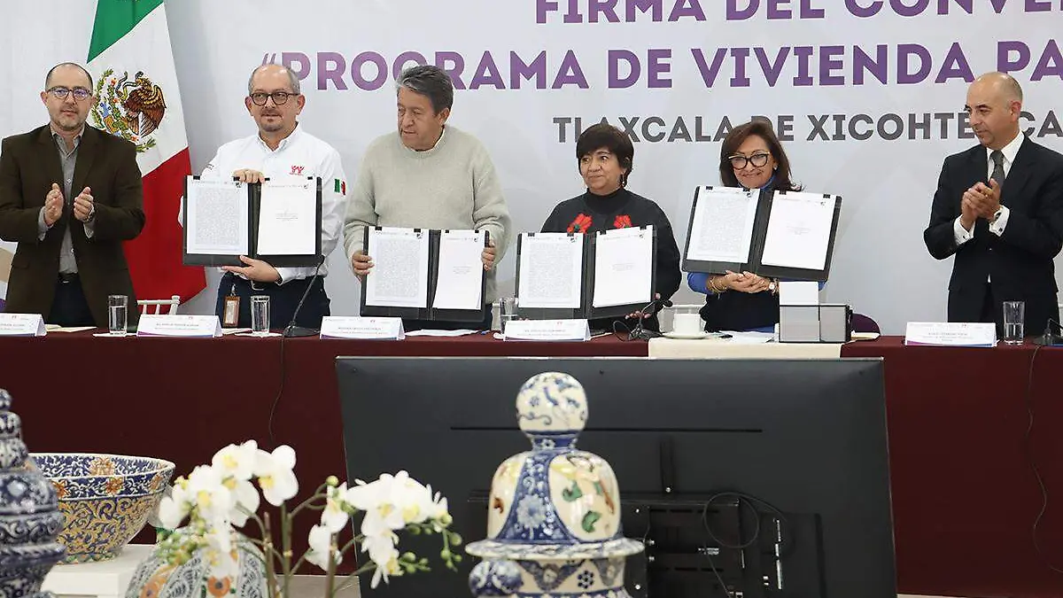 PROGRAMA VIVIENDA, Lorena Cuéllar