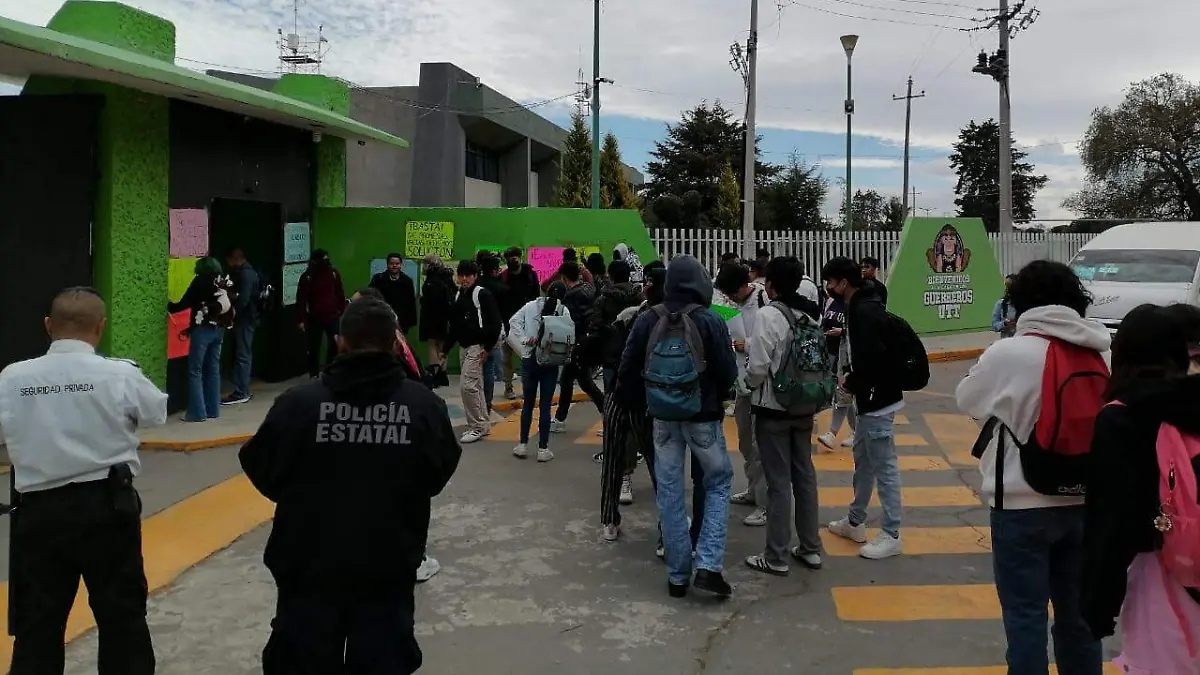 INCONFORMIDAD DE ALUMNOS EN LA UTT