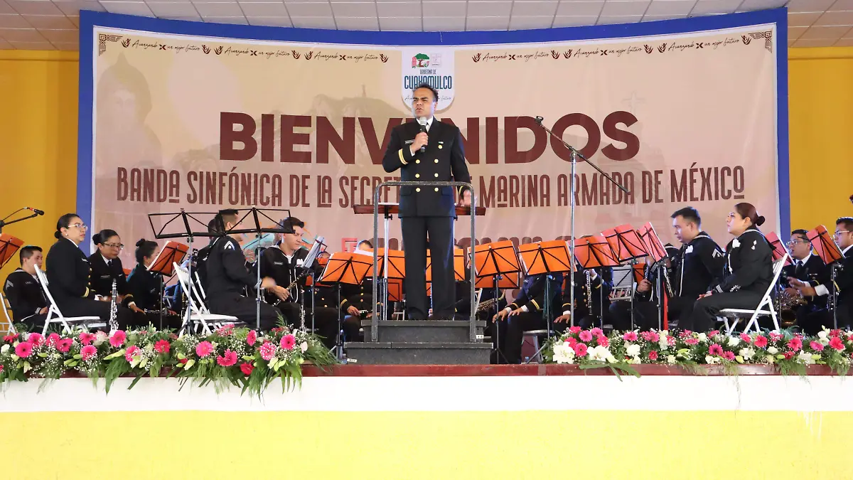 LA SECRETARÍA DE MARINA