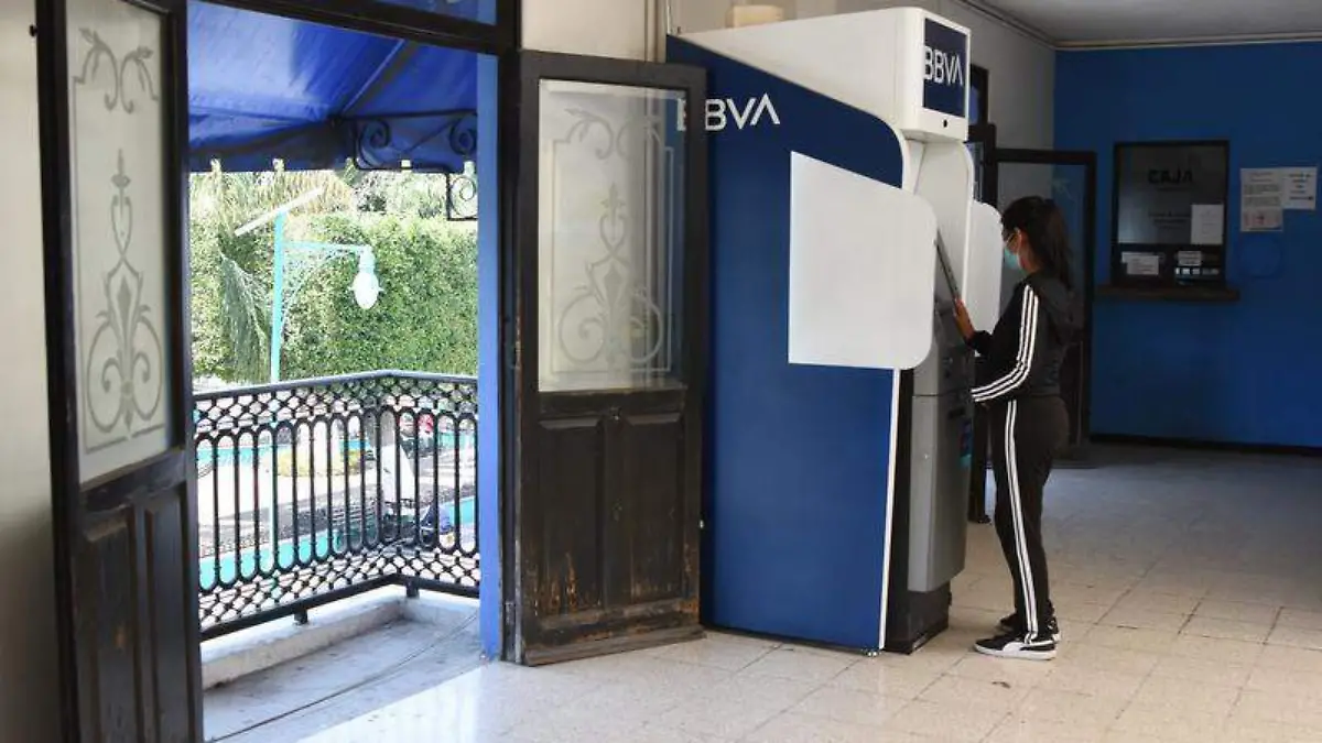 Ixtacuixtla ofrece seguridad gratuita a cuentahabientes
