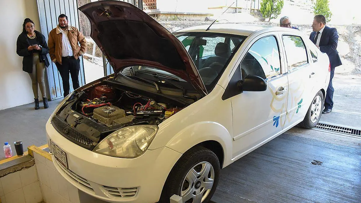 AUTO ELECTRICO CONALEP (7)