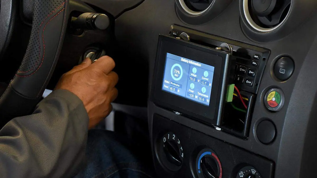 AUTO ELECTRICO CONALEP 9