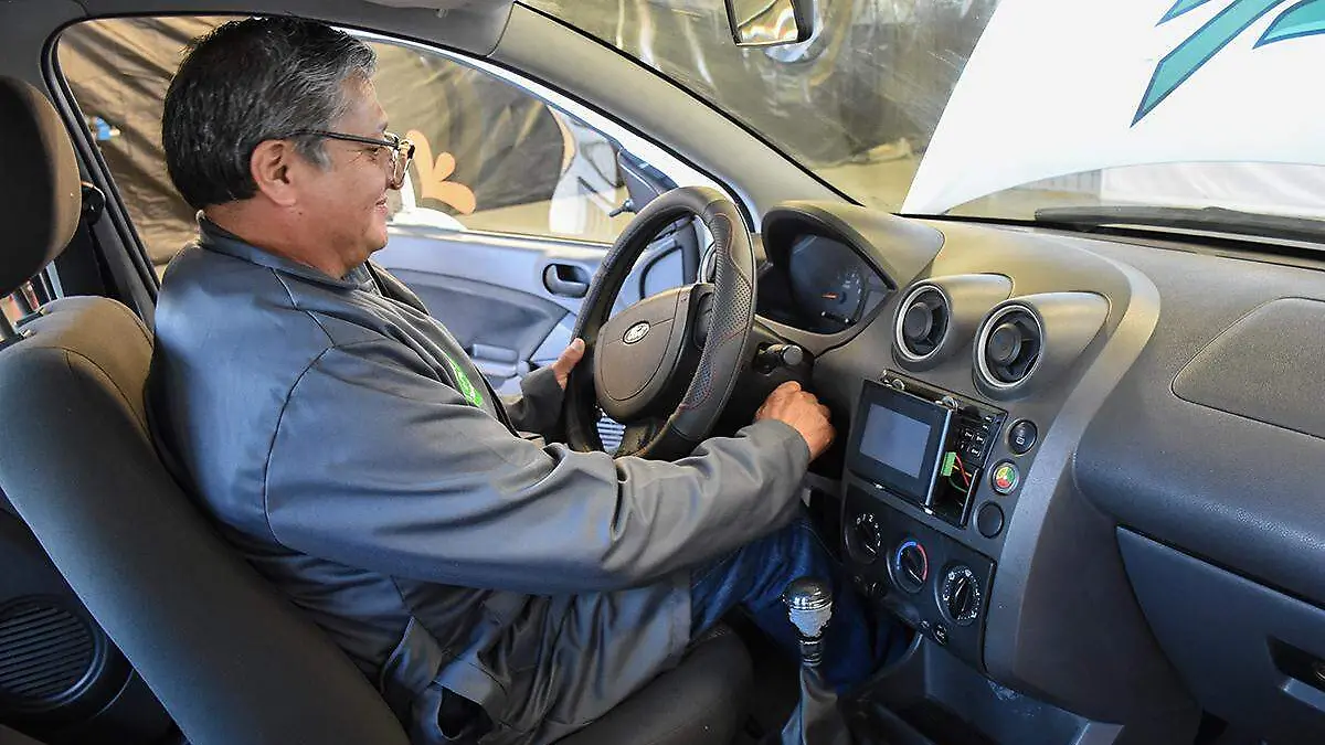 AUTO ELECTRICO CONALEP (8)