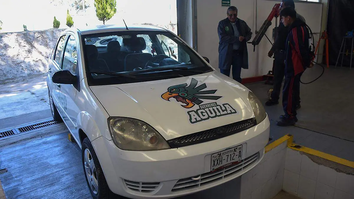 AUTO ELECTRICO CONALEP (4)