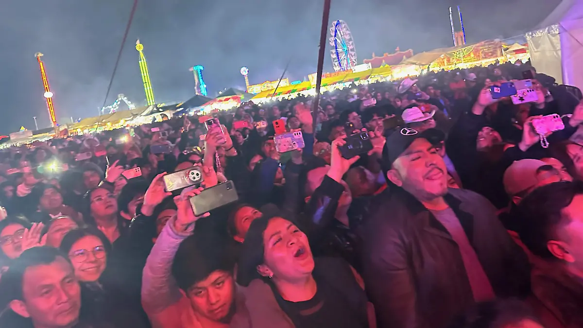 ASISTENTES BANDA CUISILLOS EN ZACATELCO